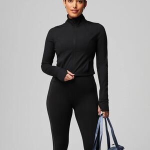 Fabletics Perfect Storm Cropped Train Jacket Black XXL/1X NWT in packaging
